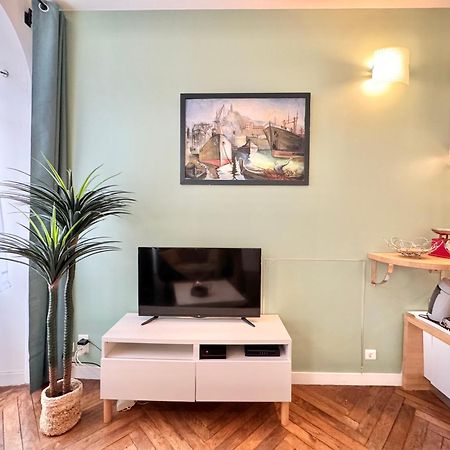 Le Noir Bois Et Blanc - Studio - Wifi - Centre Ville - Entree Autonome Quimper Eksteriør bilde